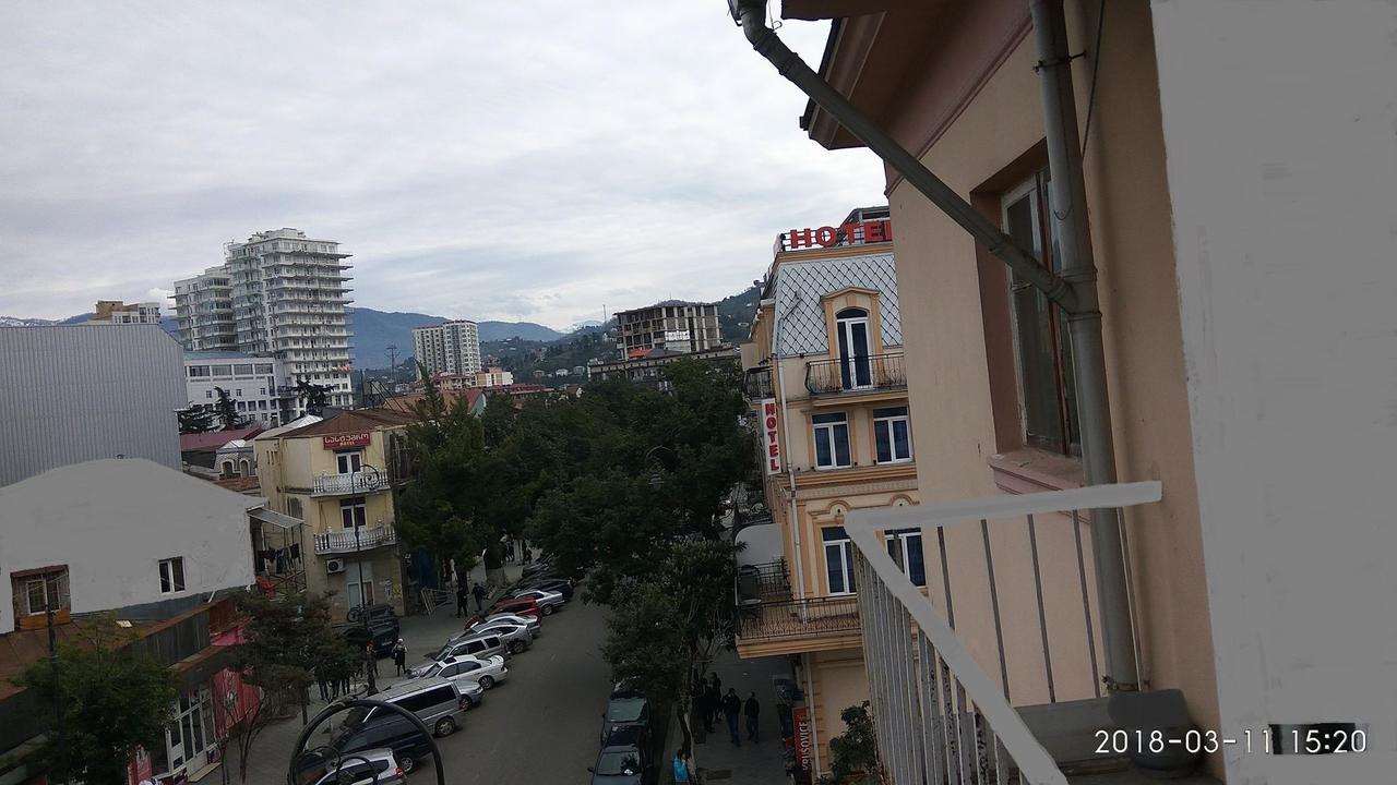 Apartment K. Gamsakhurdia St. Batumi Exterior photo